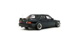 RAUH-WELT REPUBLIK RWR Mercedes 190E 2.5-16 PORSCHE RACING GREEN METALLIC 22G 2025 OttO Project Car OttO mobile 1:18 Resinemodell (Türen, Motorhaube... nicht zu öffnen!)